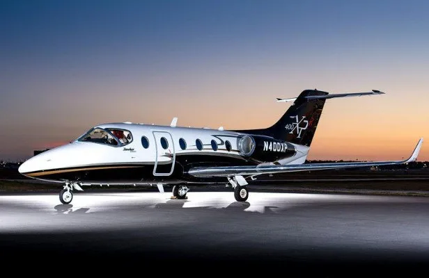Marketing image of a 1994 Hawker 400XP.