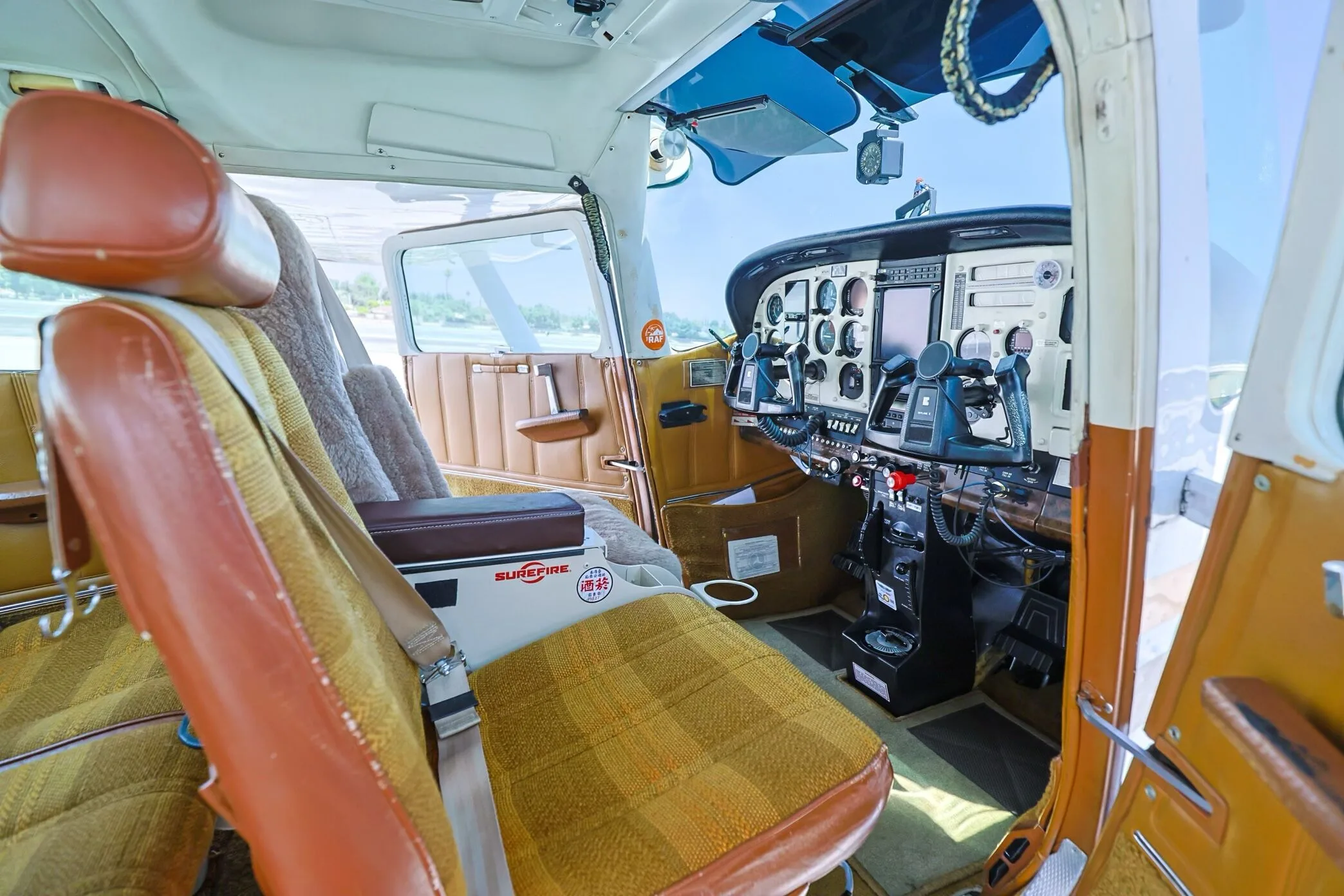 Cabin interior of a 1978 Cessna 182Q Skylane.