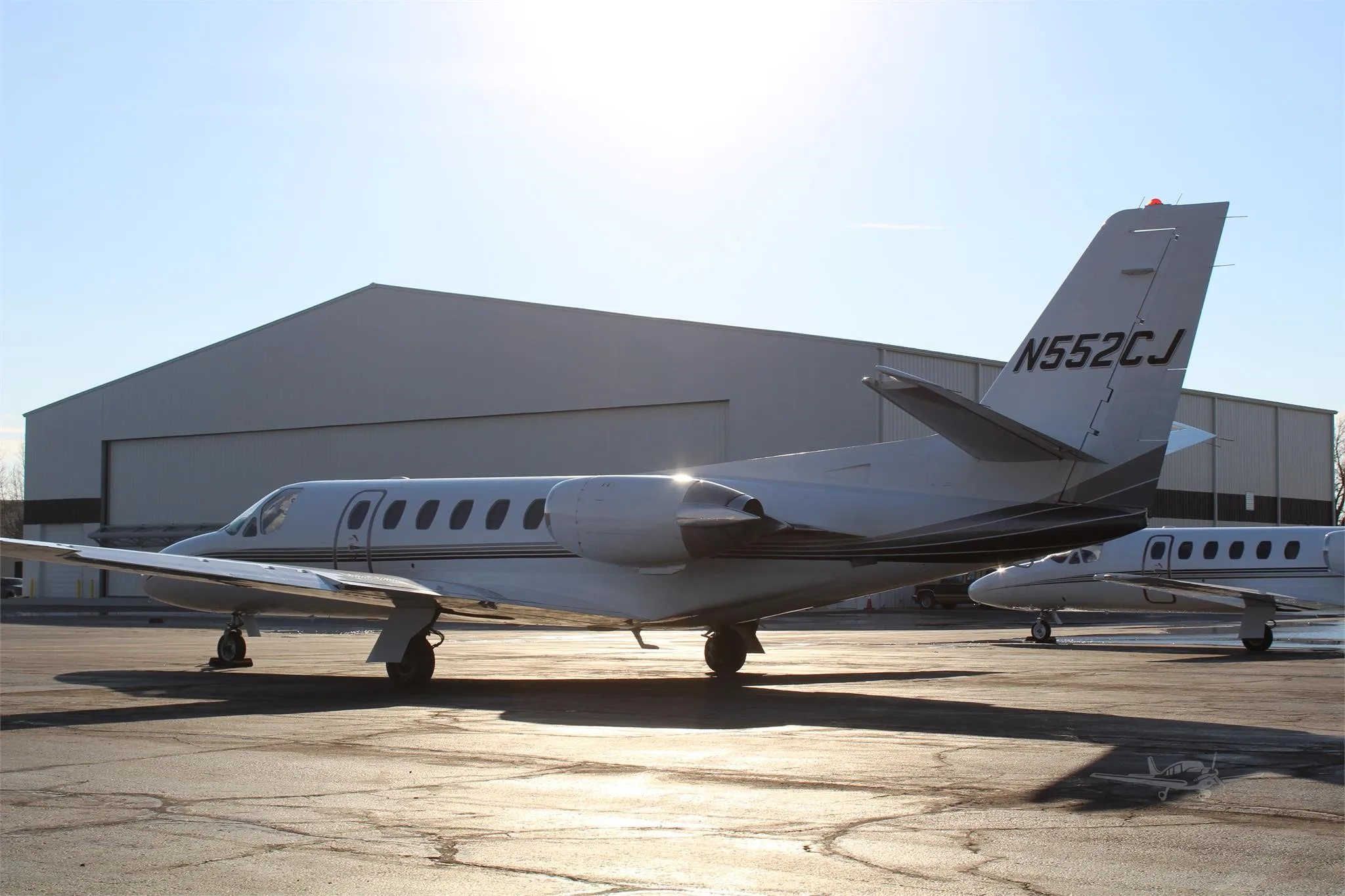 Exterior view of a 1988 CESSNA CITATION SII, N552CJ.