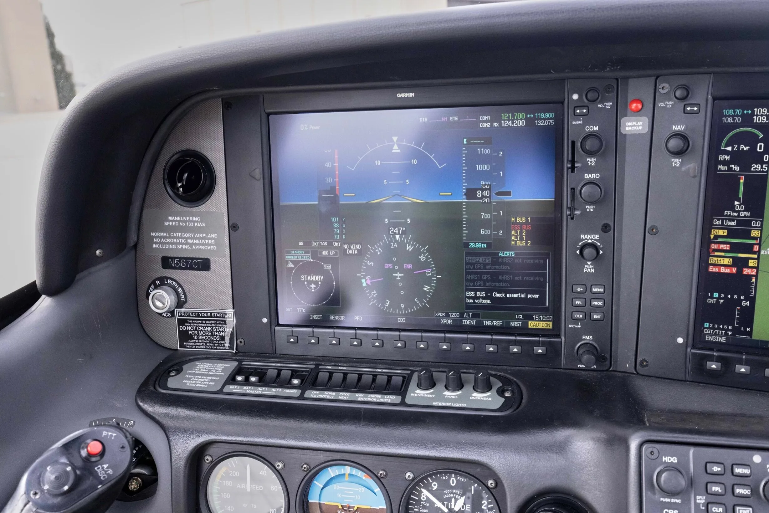 Avionics suite of a 2008 Cirrus SR22-G3 Turbo GTS.