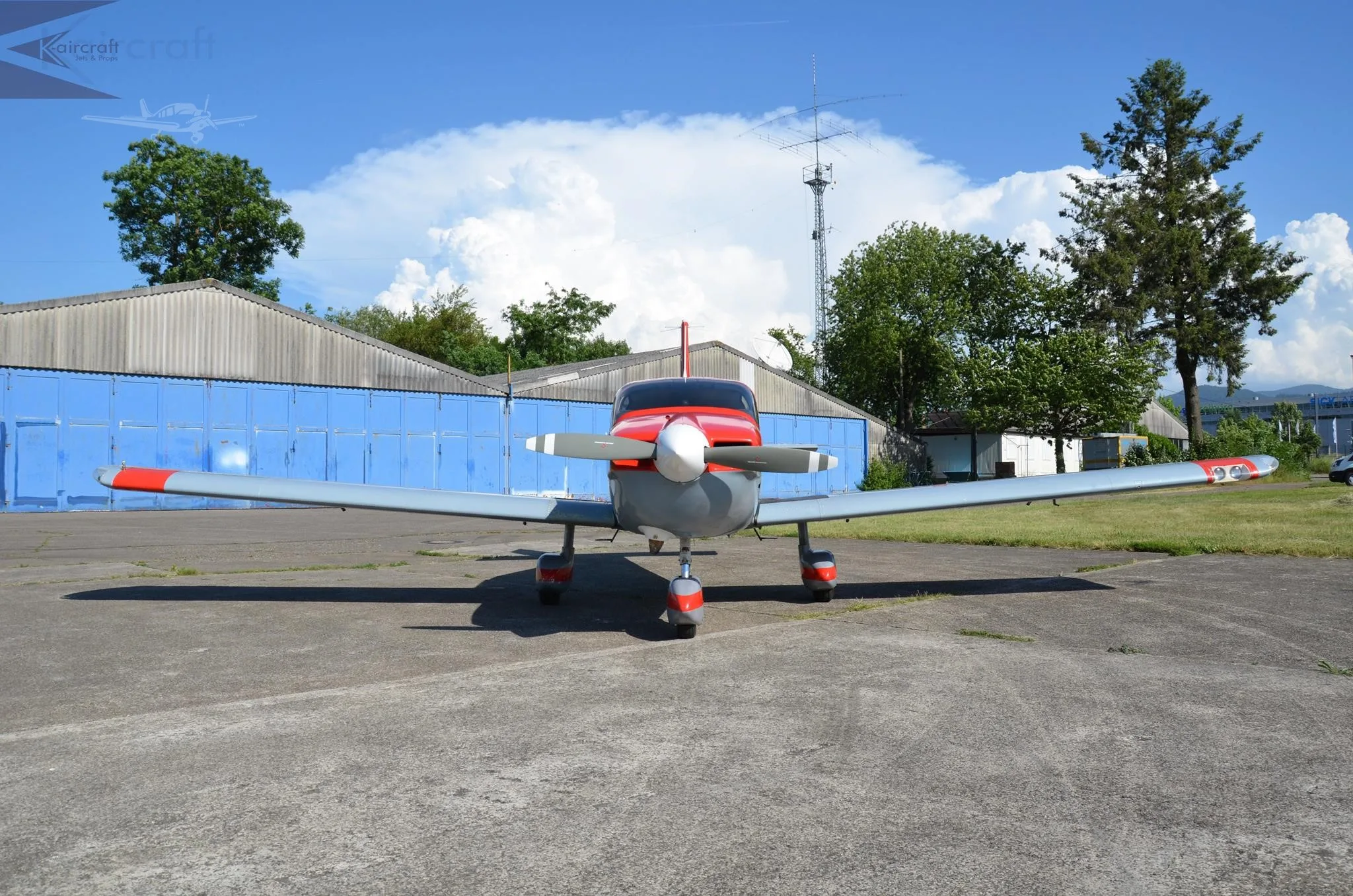 Exterior view of a 1987 SOCATA TB-10 TOBAGO, D-ETBC.