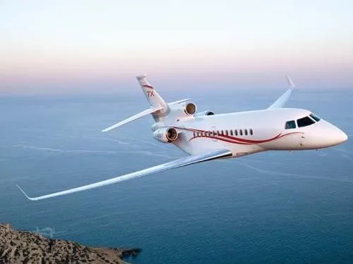 Marketing image of a 2009 DASSAULT FALCON 7X.