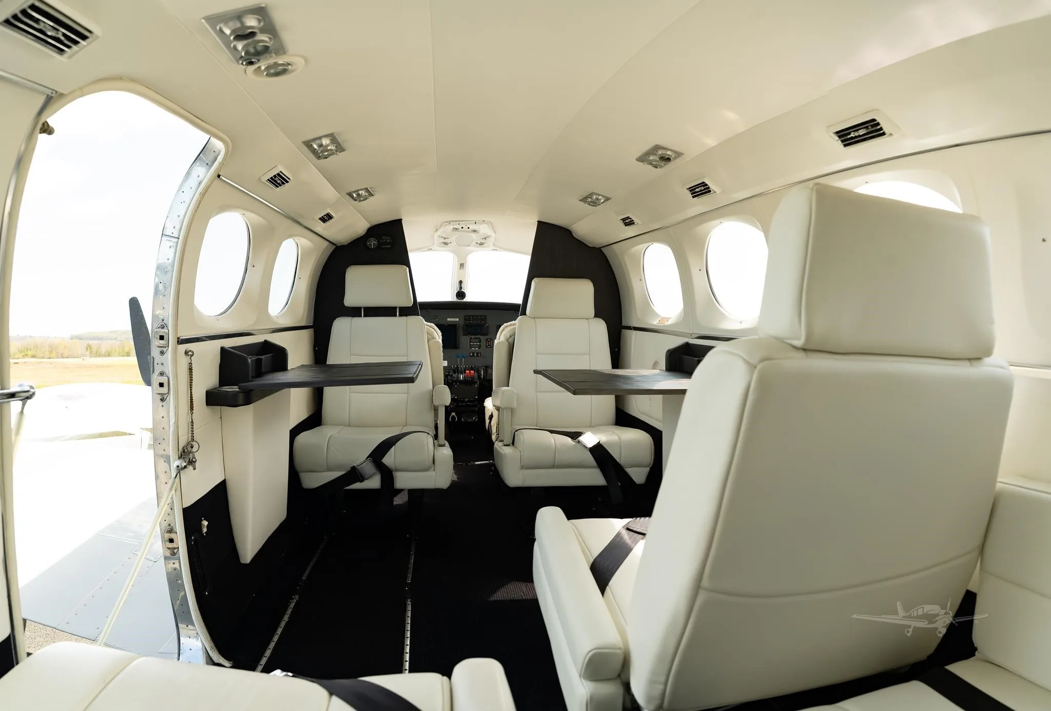 Cabin interior of a 1975 CESSNA 414.