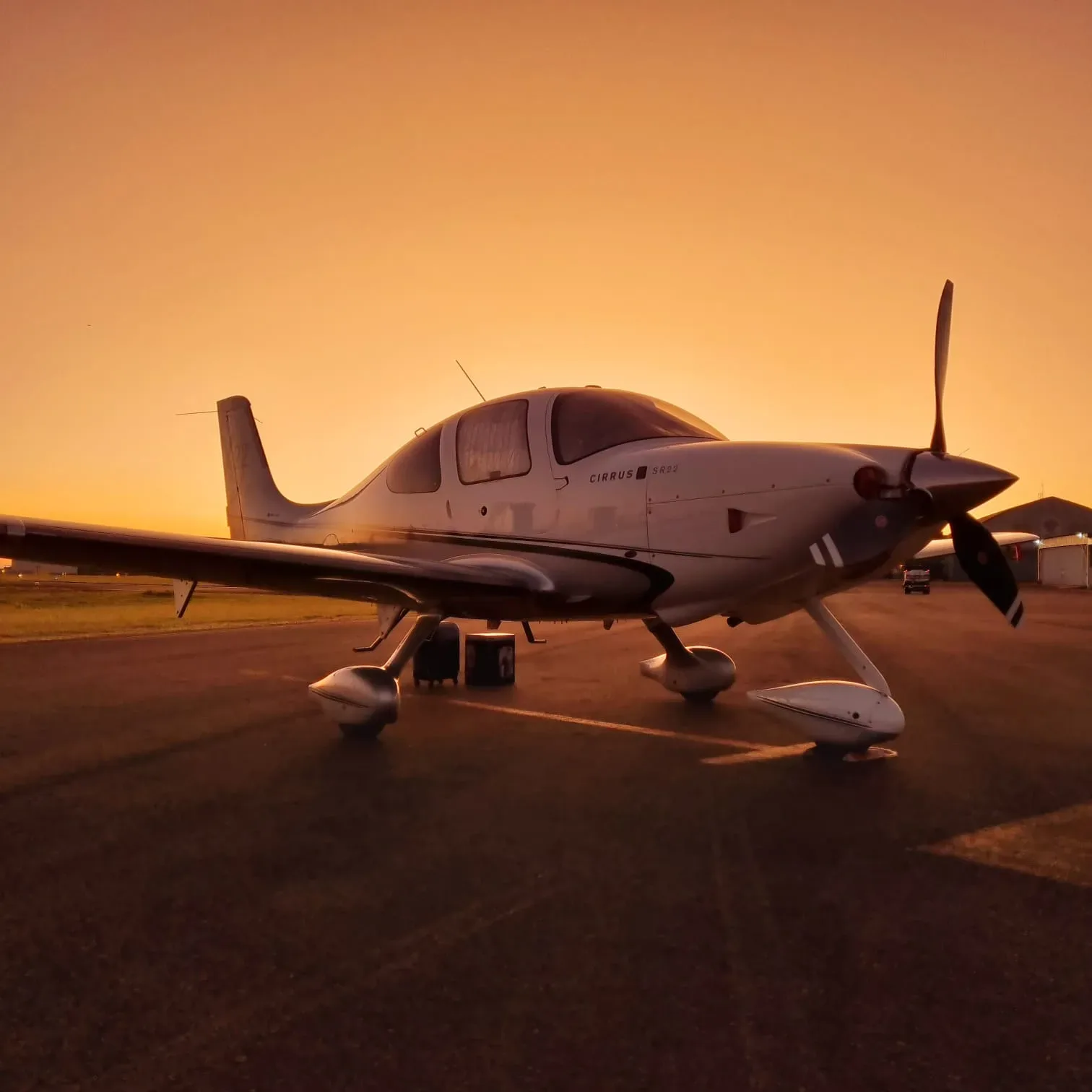 Exterior view of a 2010 Cirrus Aircraft SR22 X.