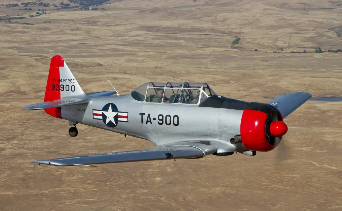 Cockpit and instrument panel of a 1954 North American T-6G Texan.