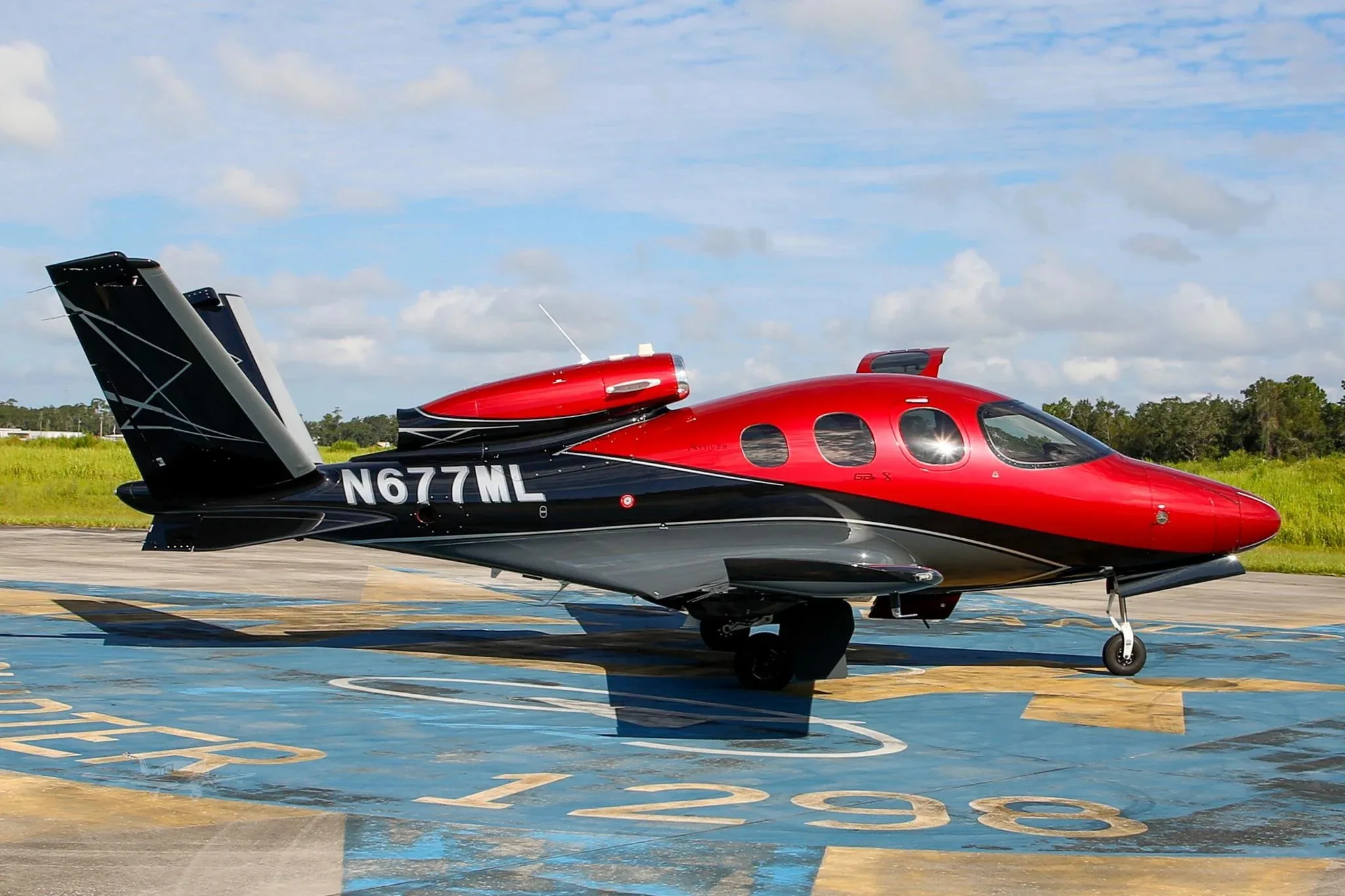 Exterior view of a 2025 Cirrus Vision SF50 G2+.