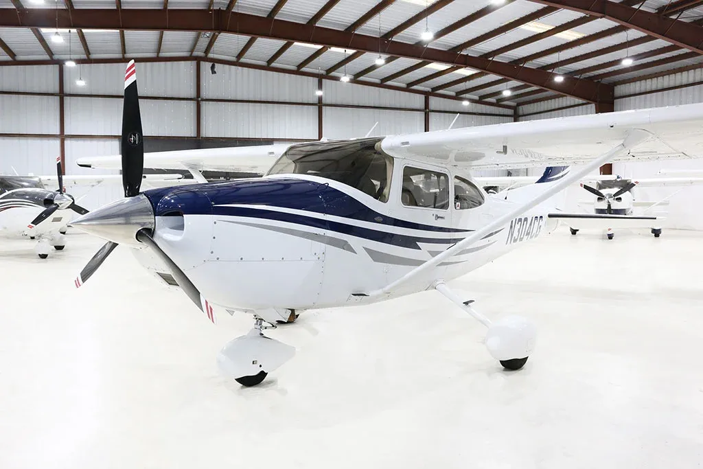 Exterior view of a Cessna T182.