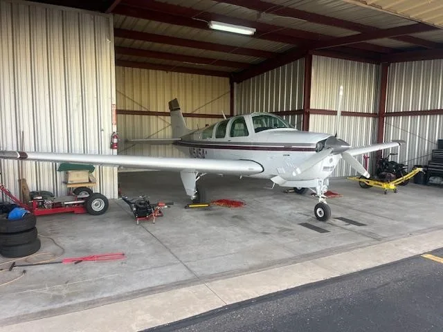 Exterior view of a 1990 BEECHCRAFT F33A BONANZA, N15454.
