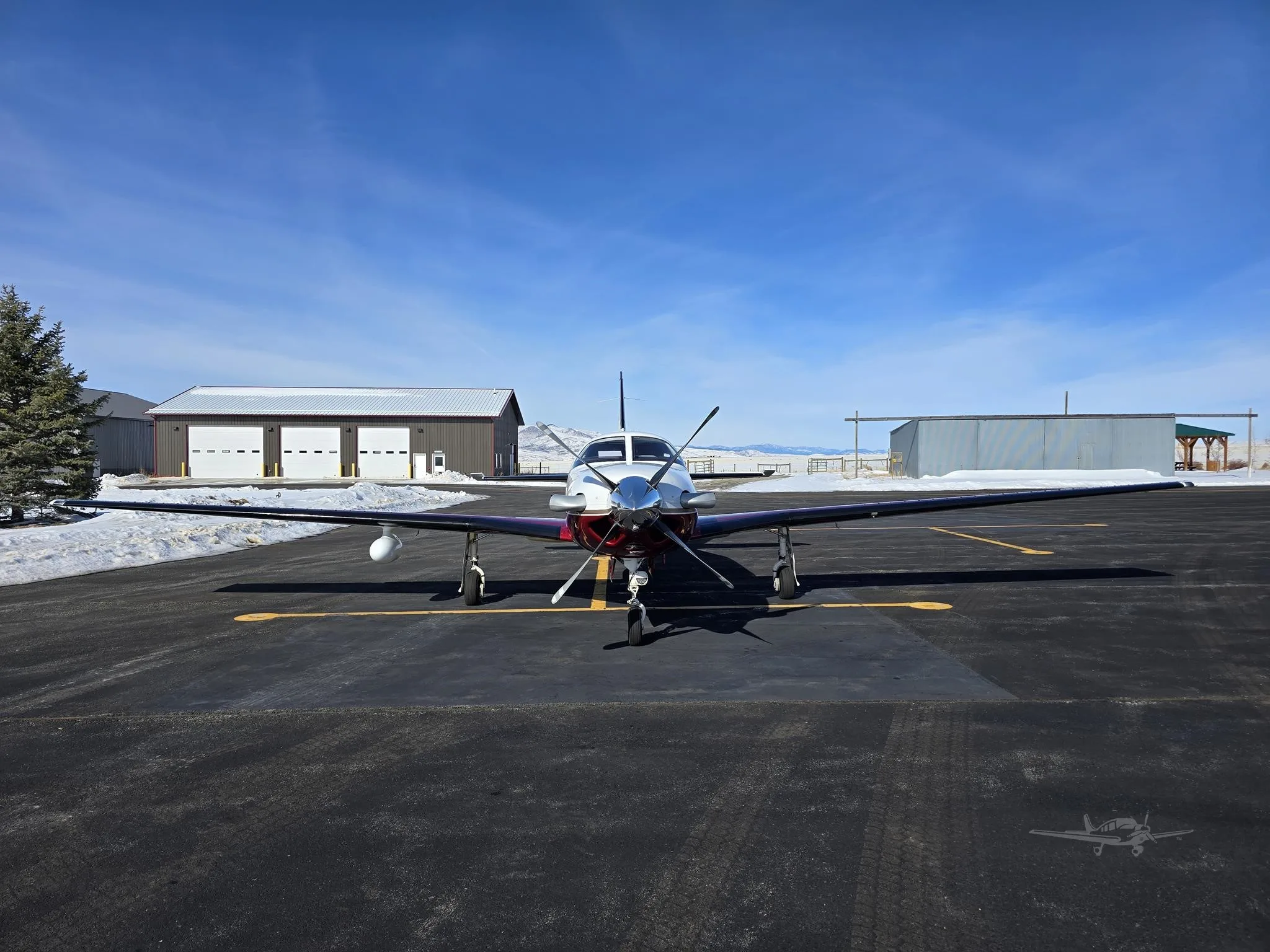 Exterior view of a 2009 PIPER MERIDIAN, N351C.