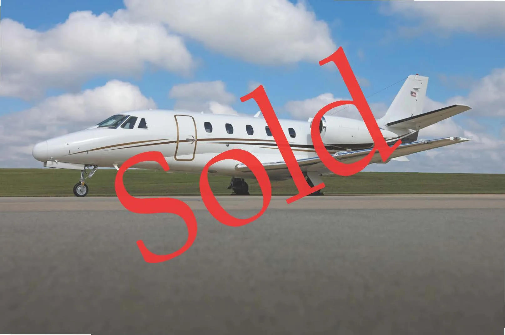 Exterior view of a 2023 Pilatus, N676SG.