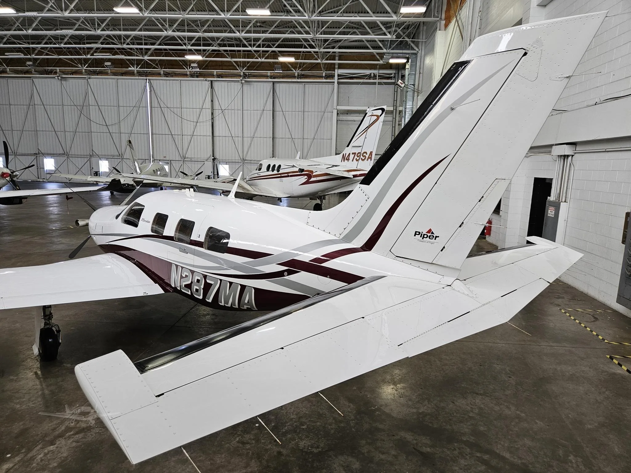Exterior view of a 2007 PIPER MERIDIAN, N287MA.