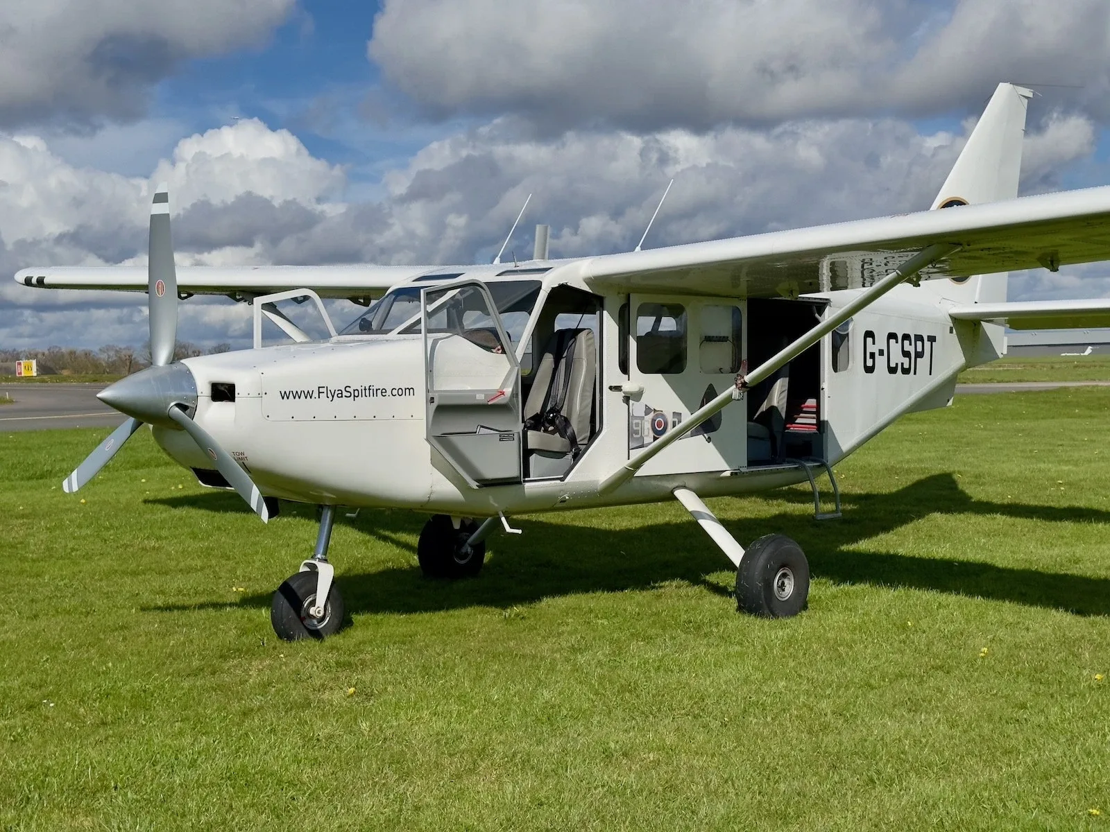 Exterior view of a 2011 Gippsland, GA-8.