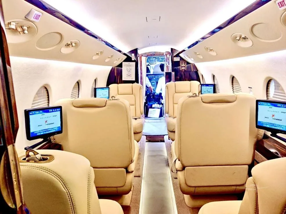 Cabin interior of a 2009 GULFSTREAM G150.