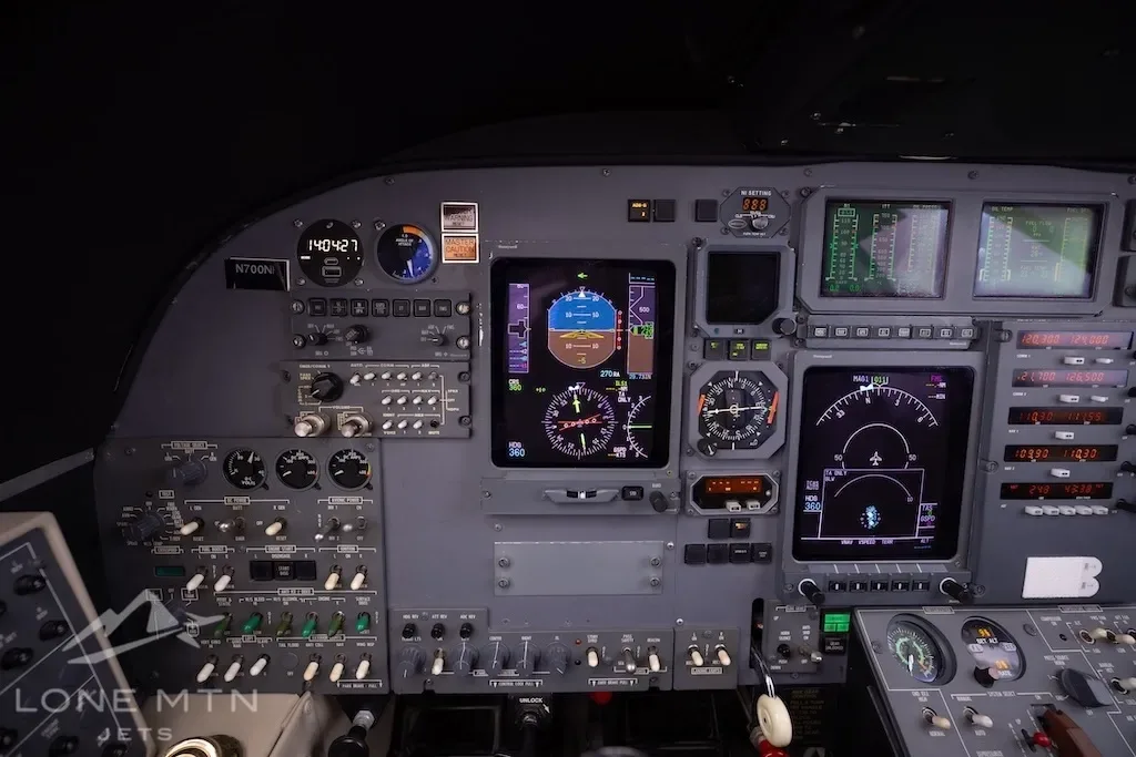 Cockpit and instrument panel of a 2005 Cessna Citation.