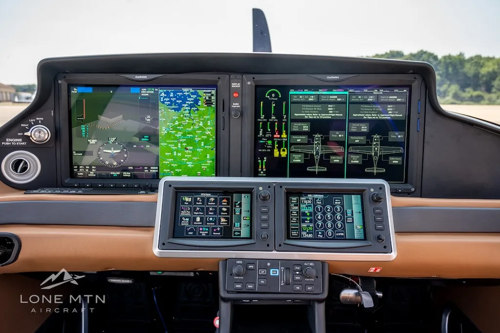 Avionics suite of a 2025 Cirrus SR20 G7+.