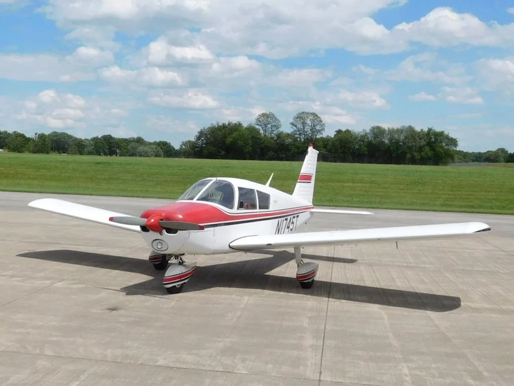 Exterior view of a 1971 Piper Cherokee 140D - N1745T Aircraft.