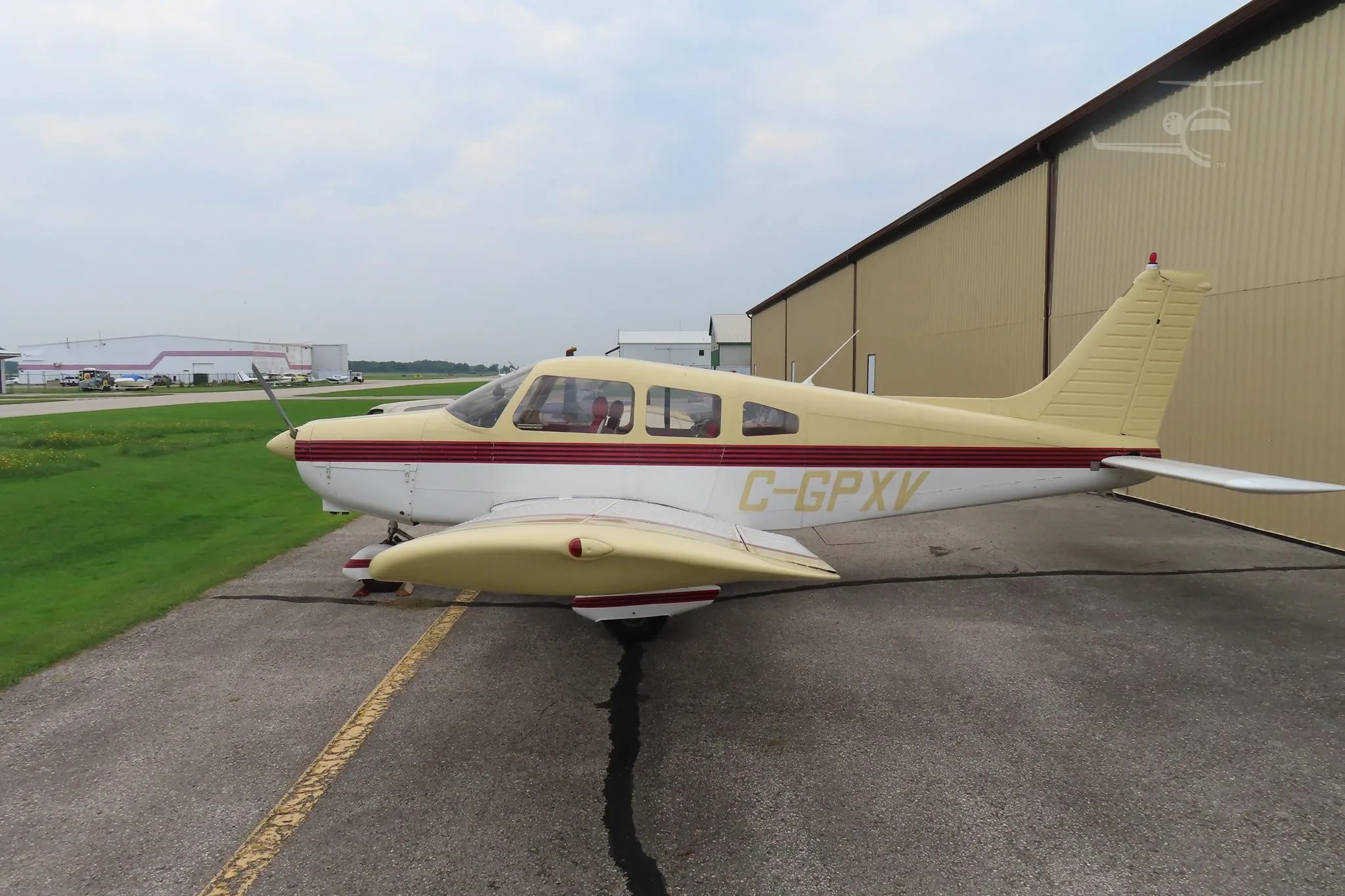 C-gpxv - 1976 Piper Warrior