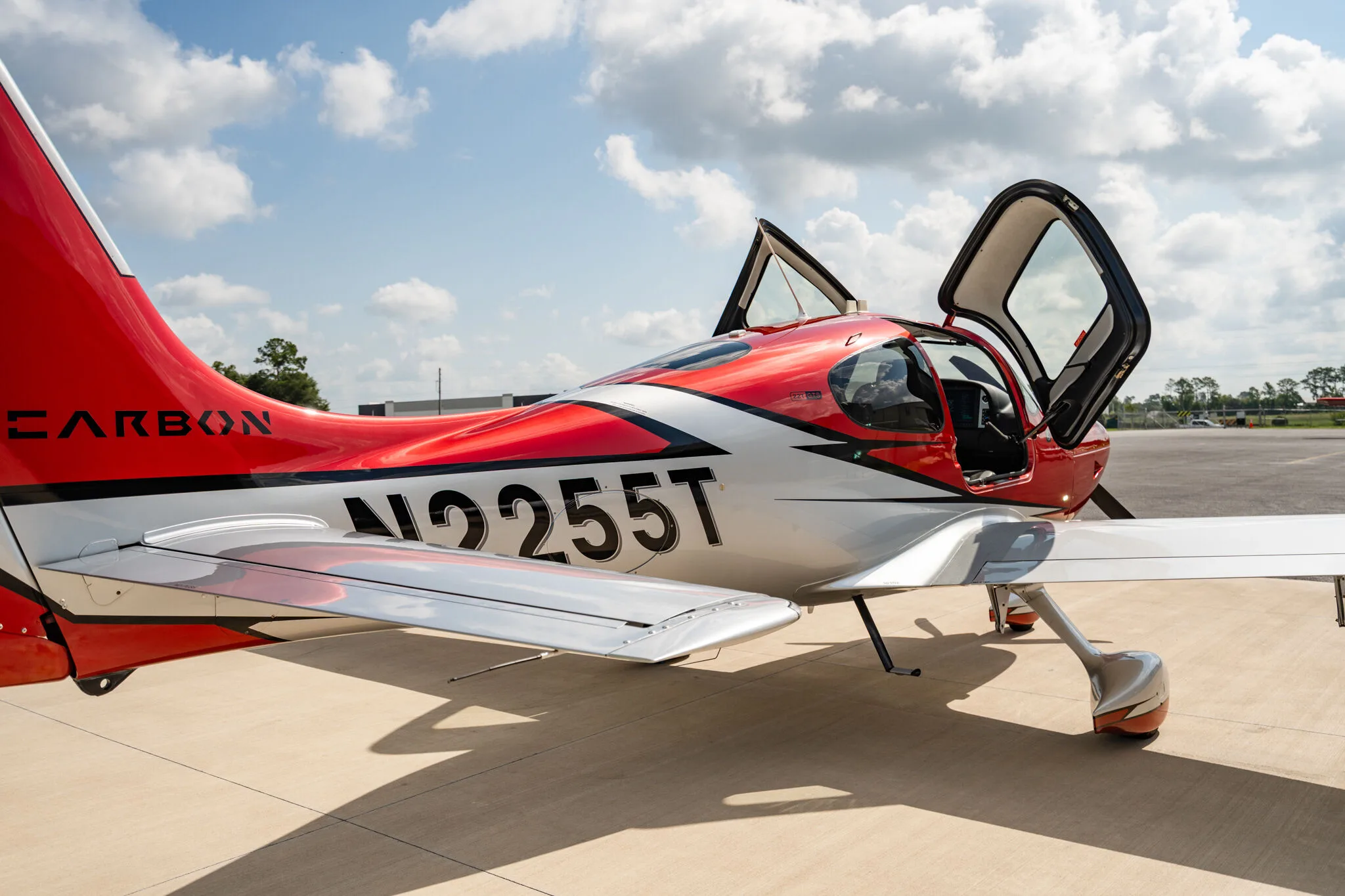 Cabin interior of a 2023 Cirrus SR22T-G6.