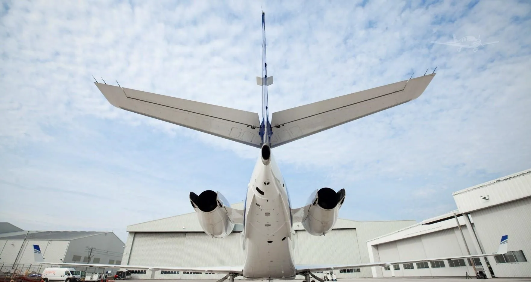Exterior view of a 2010 GULFSTREAM G200, C-GTRG.