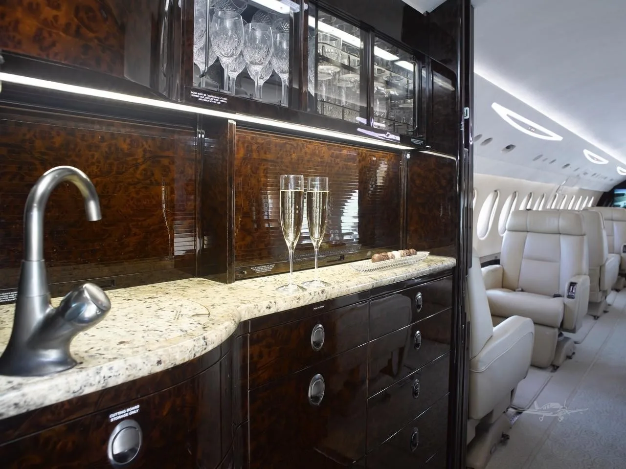 Cabin interior of a 2009 DASSAULT FALCON 7X.