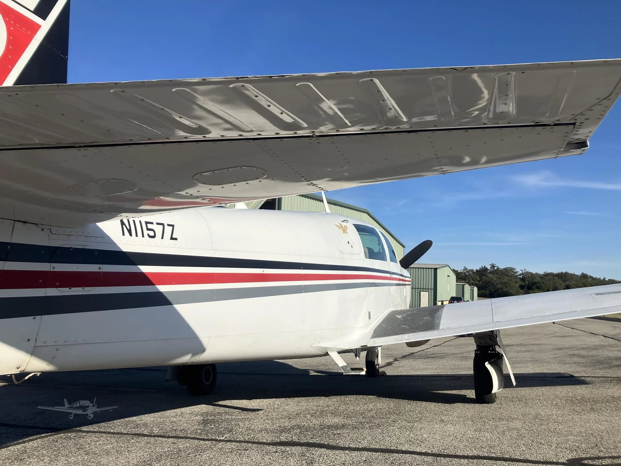 1982 Mooney M20J 201