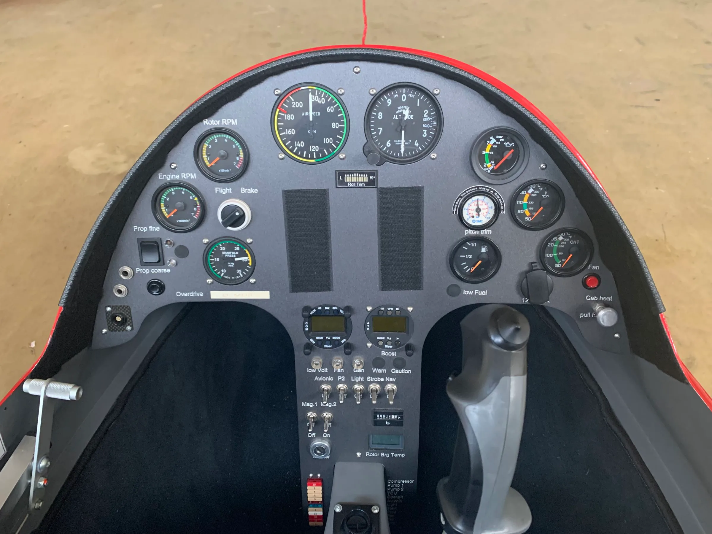 Cockpit and instrument panel of a 2010 Autogyro Calidus 912.