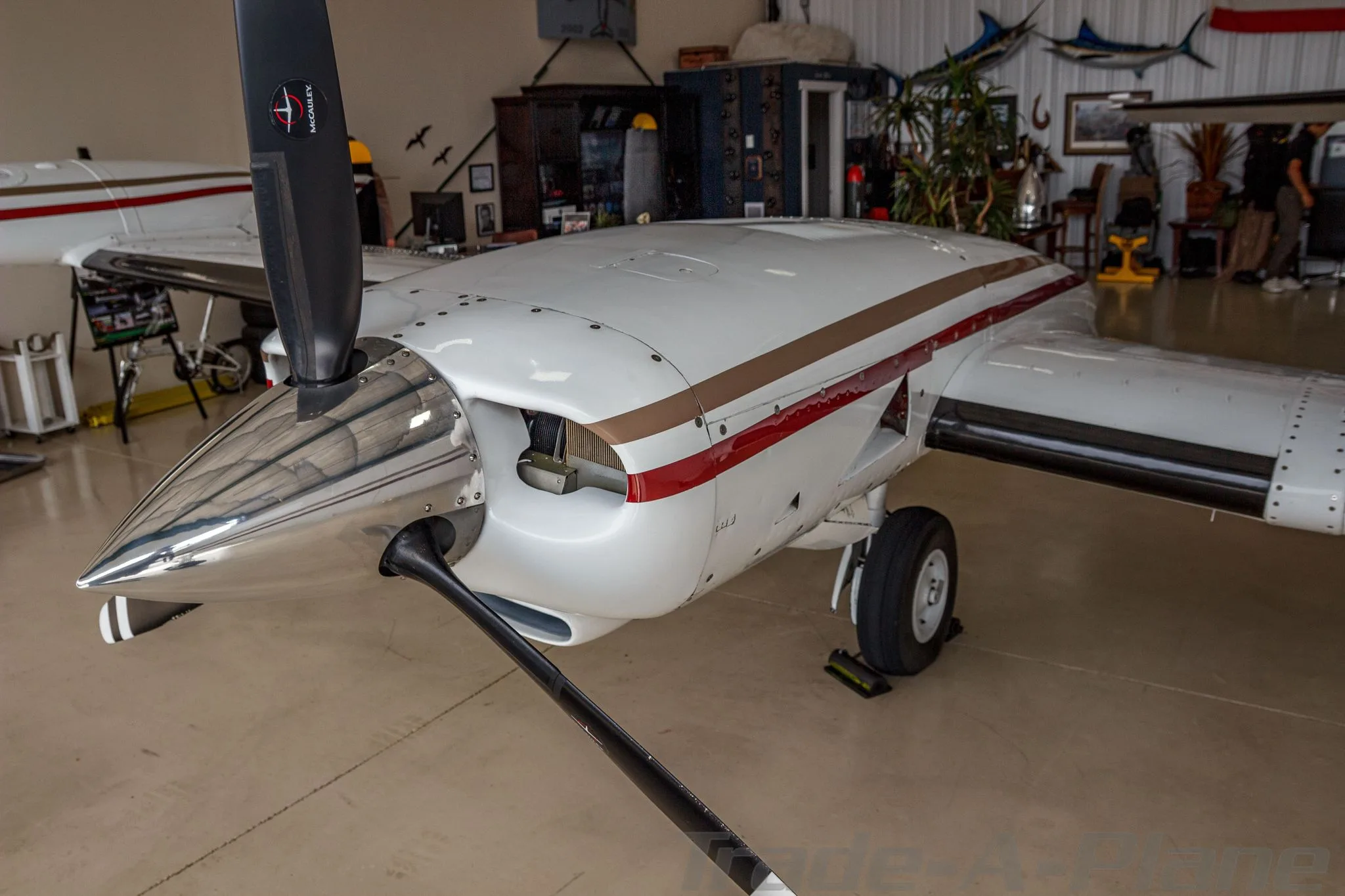 Exterior view of a 1980 CESSNA 340A, N340DS.