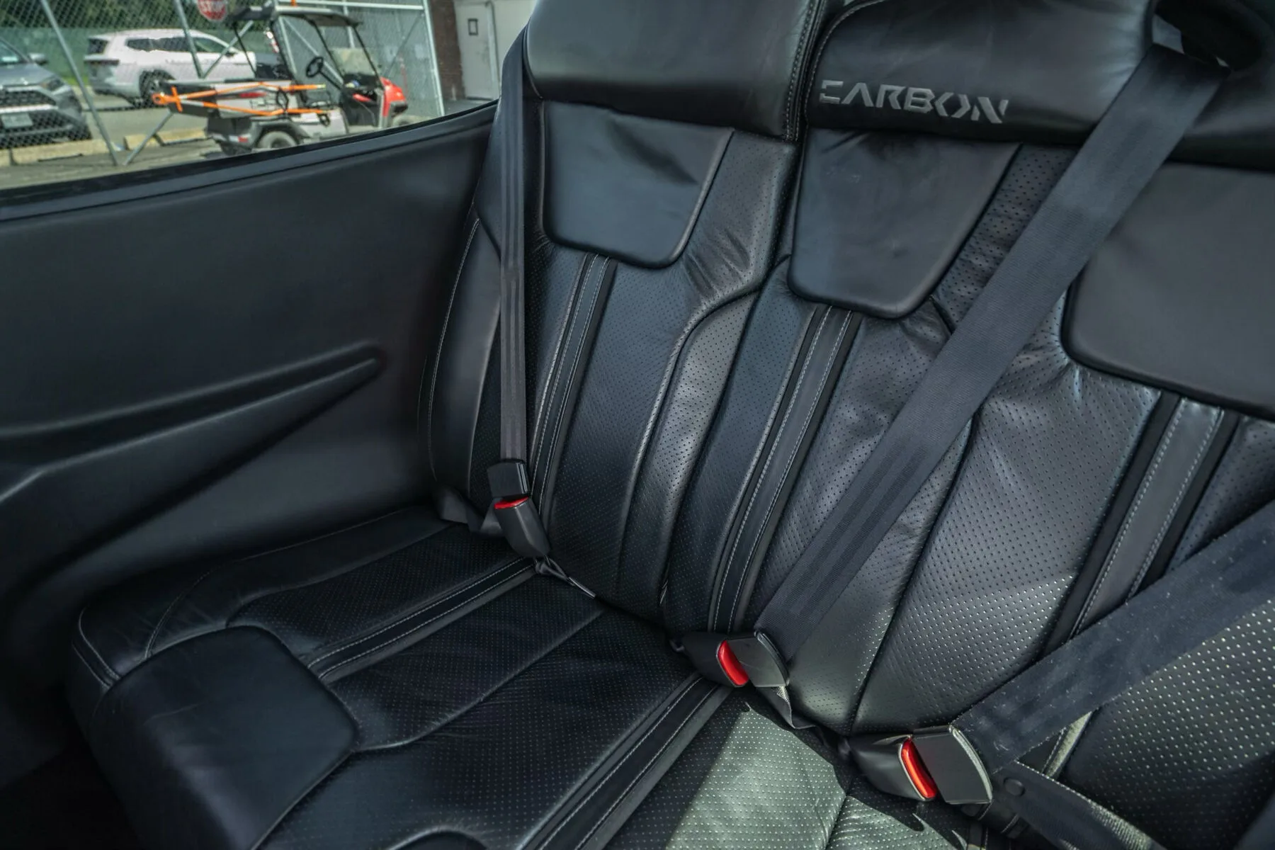 Cabin interior of a 2014 Cirrus SR22-G5 GTS.