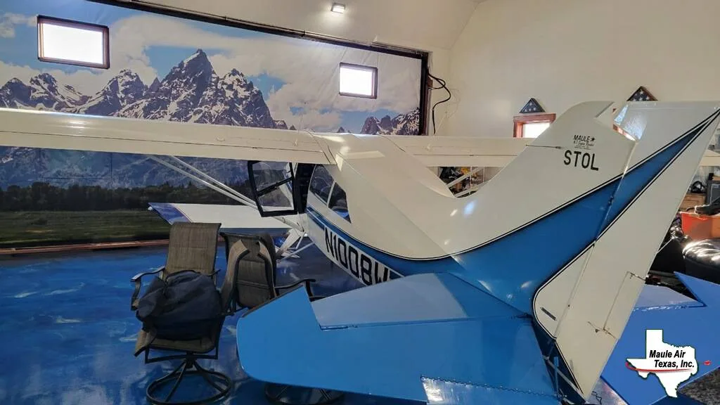 Cockpit and instrument panel of a 1996 Maule M-7-235B Super Rocket.
