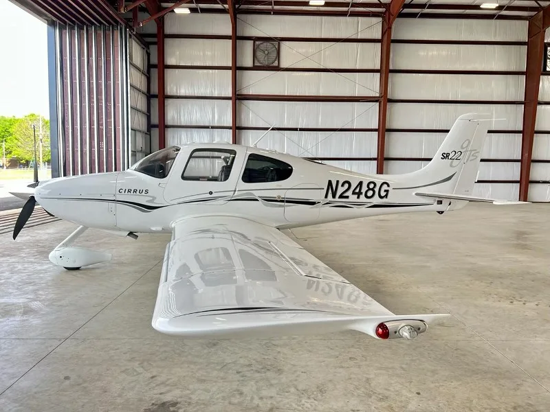 Exterior view of a 2005 Cirrus SR22-G2, N248G.