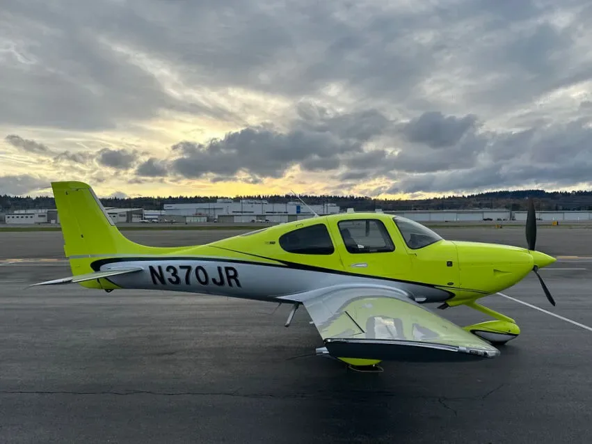 Exterior view of a 2024 Cirrus SR22T G7 SN: 9849.