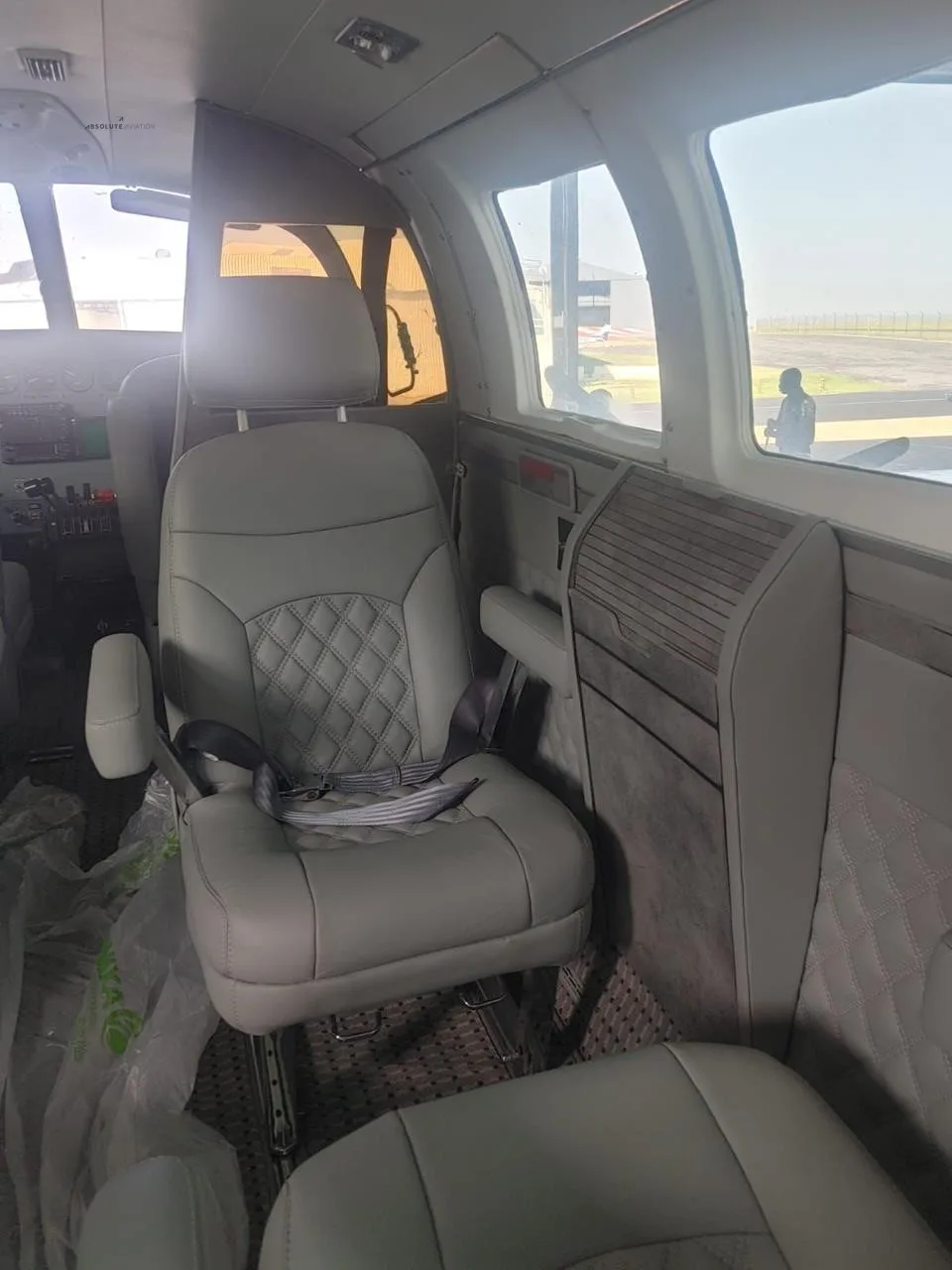 Cabin interior of a 1978 CESSNA 402B.