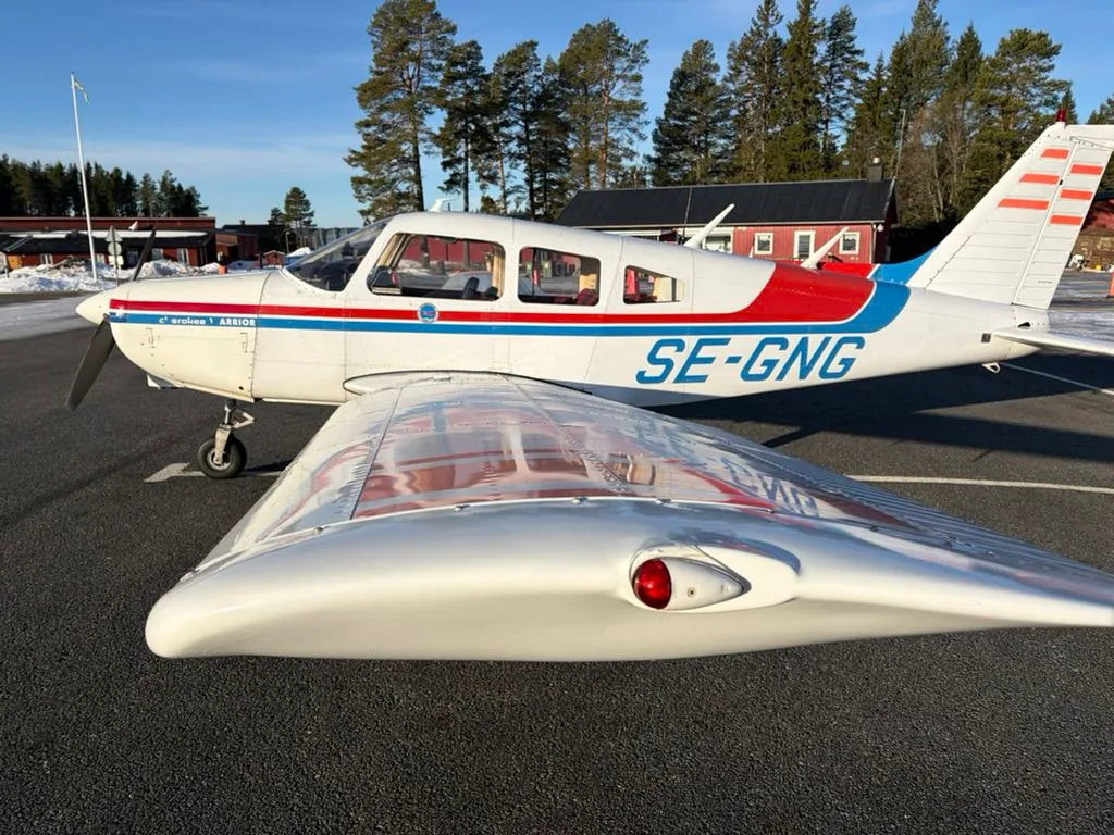Exterior view of a 1976 Piper PA-28-151 Cherokee Warrior.