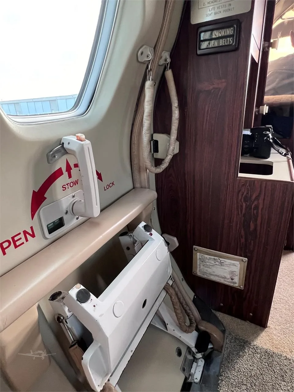 Cabin interior of a 1980 CESSNA CITATION ISP.