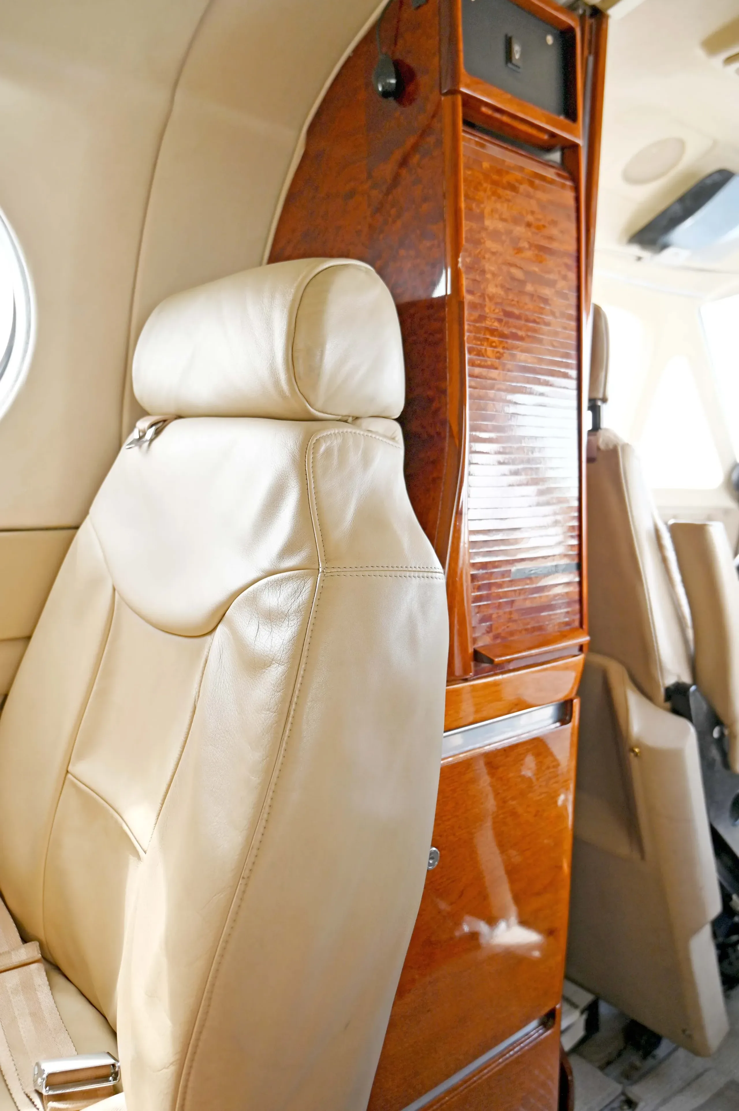 Cabin interior of a 1985 Beechcraft King Air 300 SN.