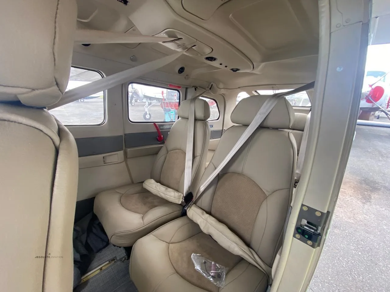 Cabin interior of a 2023 CESSNA TURBO 206H STATIONAIR HD.