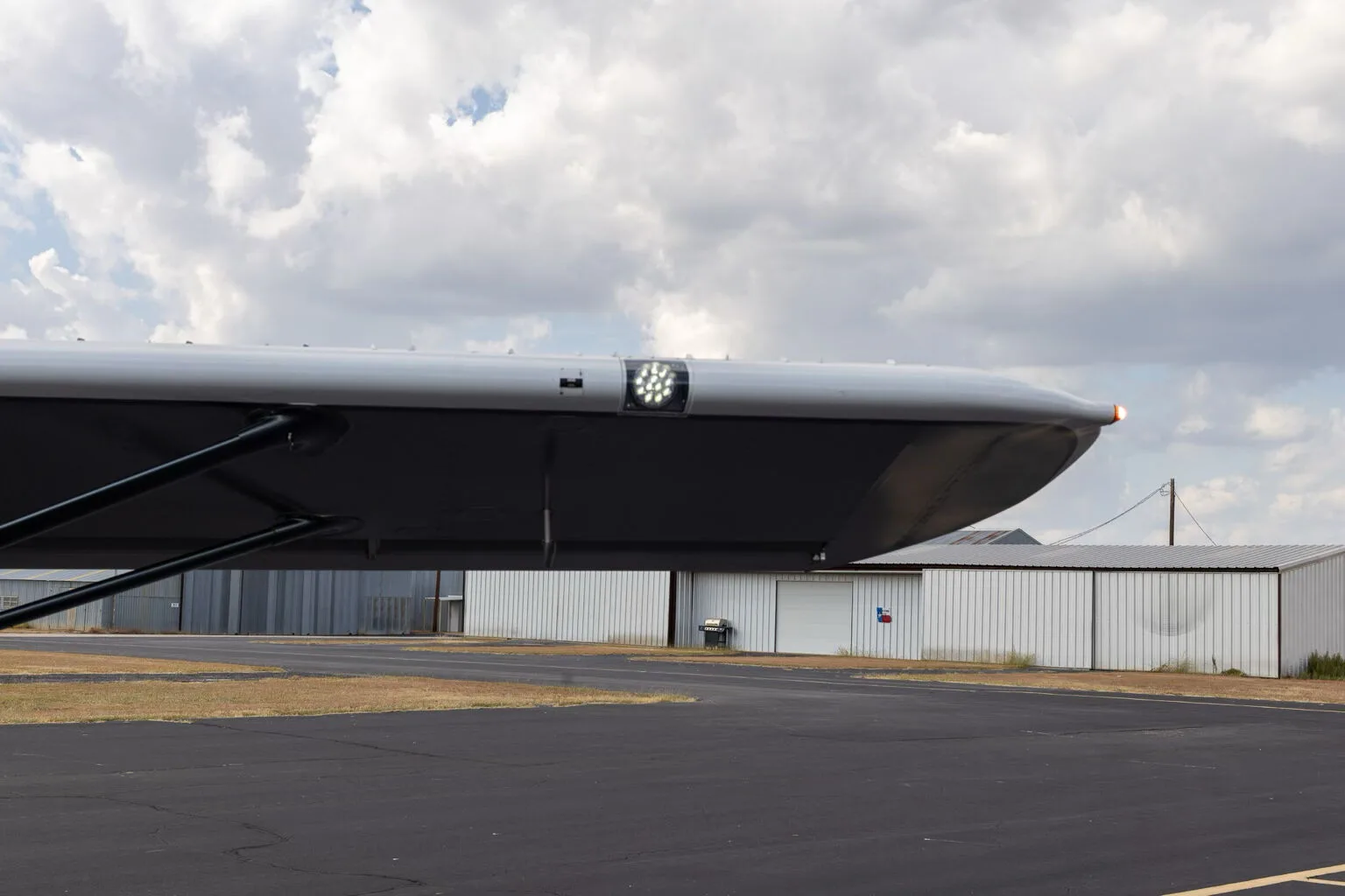 Exterior view of a 2016 CubCrafters XCUB, N555ZM.
