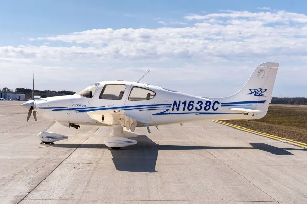 Marketing image of a 2003 Cirrus SR22.