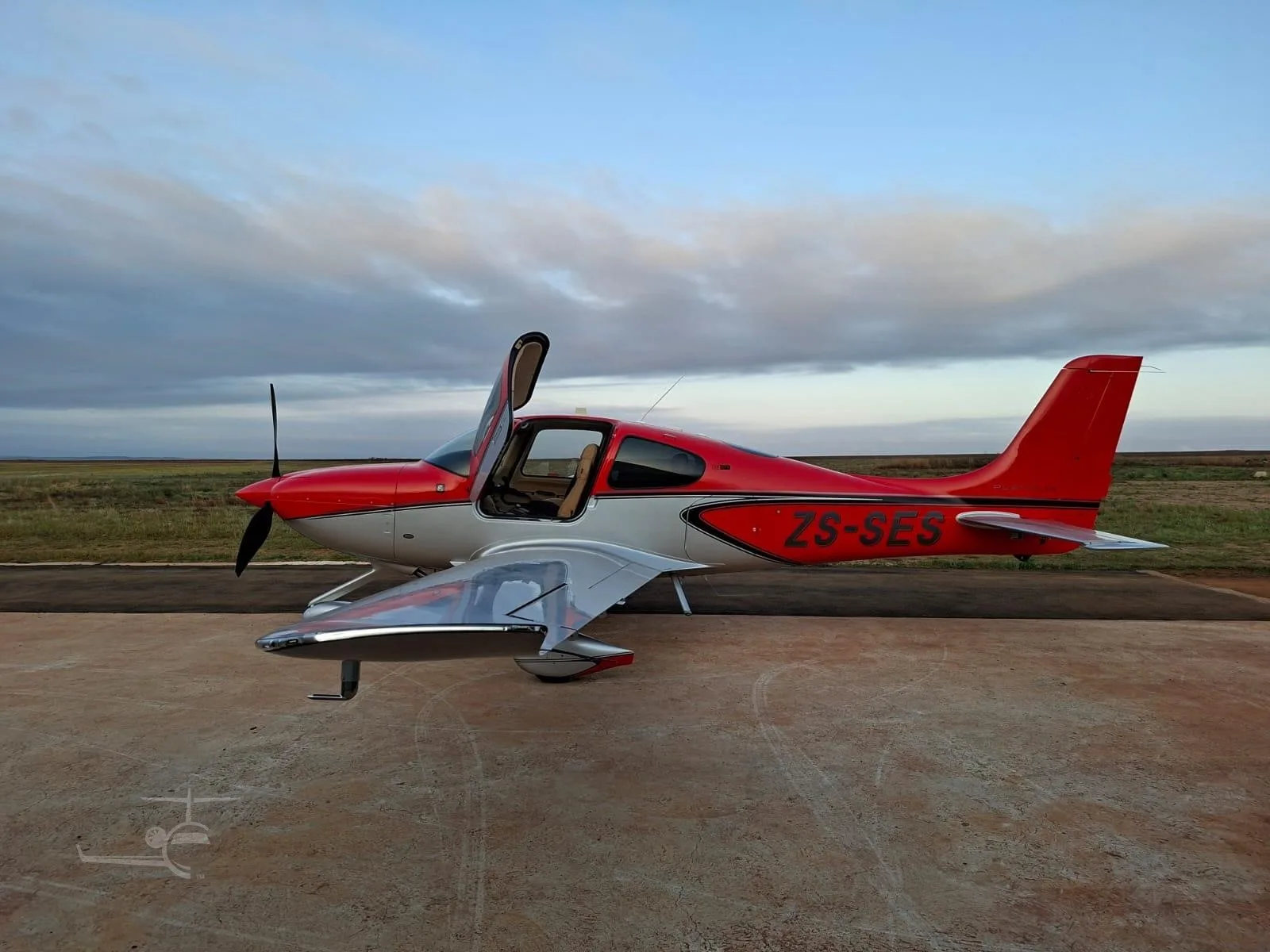 Zs-ses - 2023 Cirrus SR22 G6