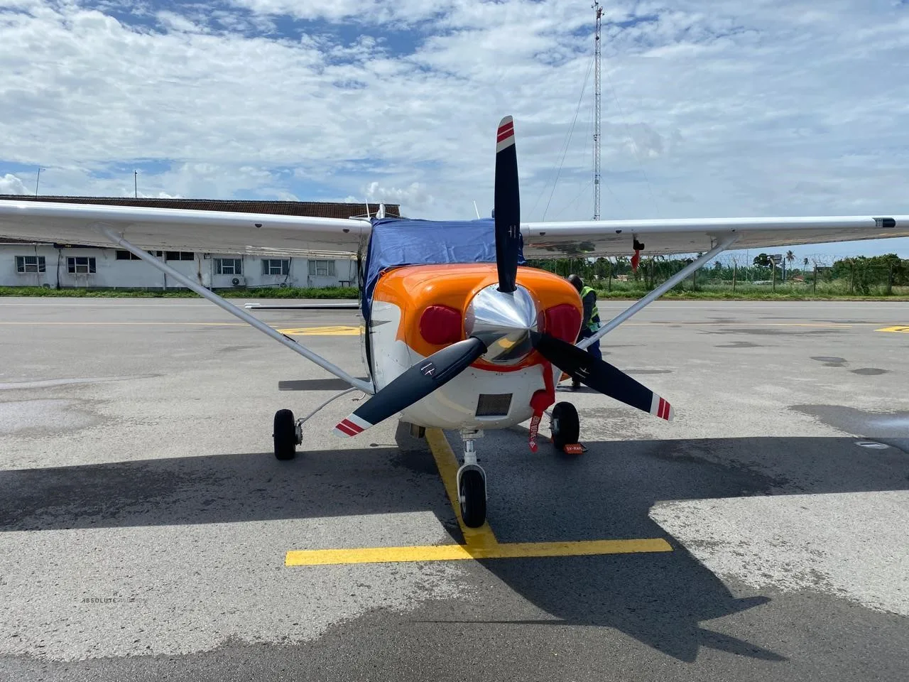 Exterior view of a 2023 CESSNA TURBO 206H STATIONAIR HD.