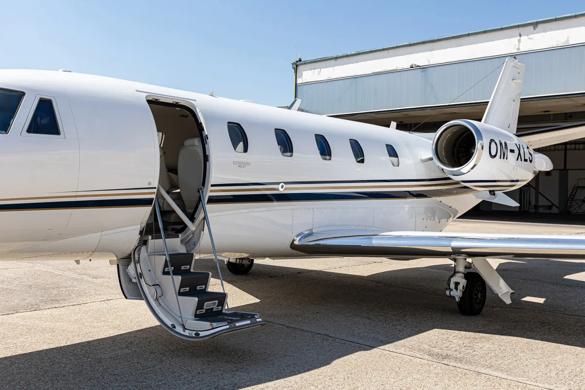 Cockpit and instrument panel of a 2008 Cessna Citation XLS+.