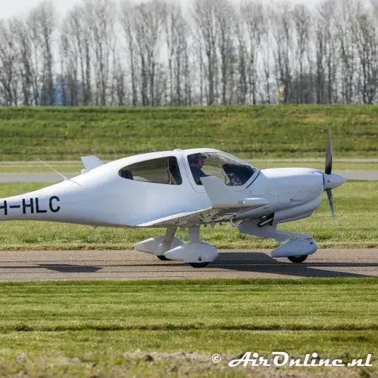 Exterior view of a 2021 Diamond DA-40NG-Diamond-Star-Lelystad-27-april-2021.