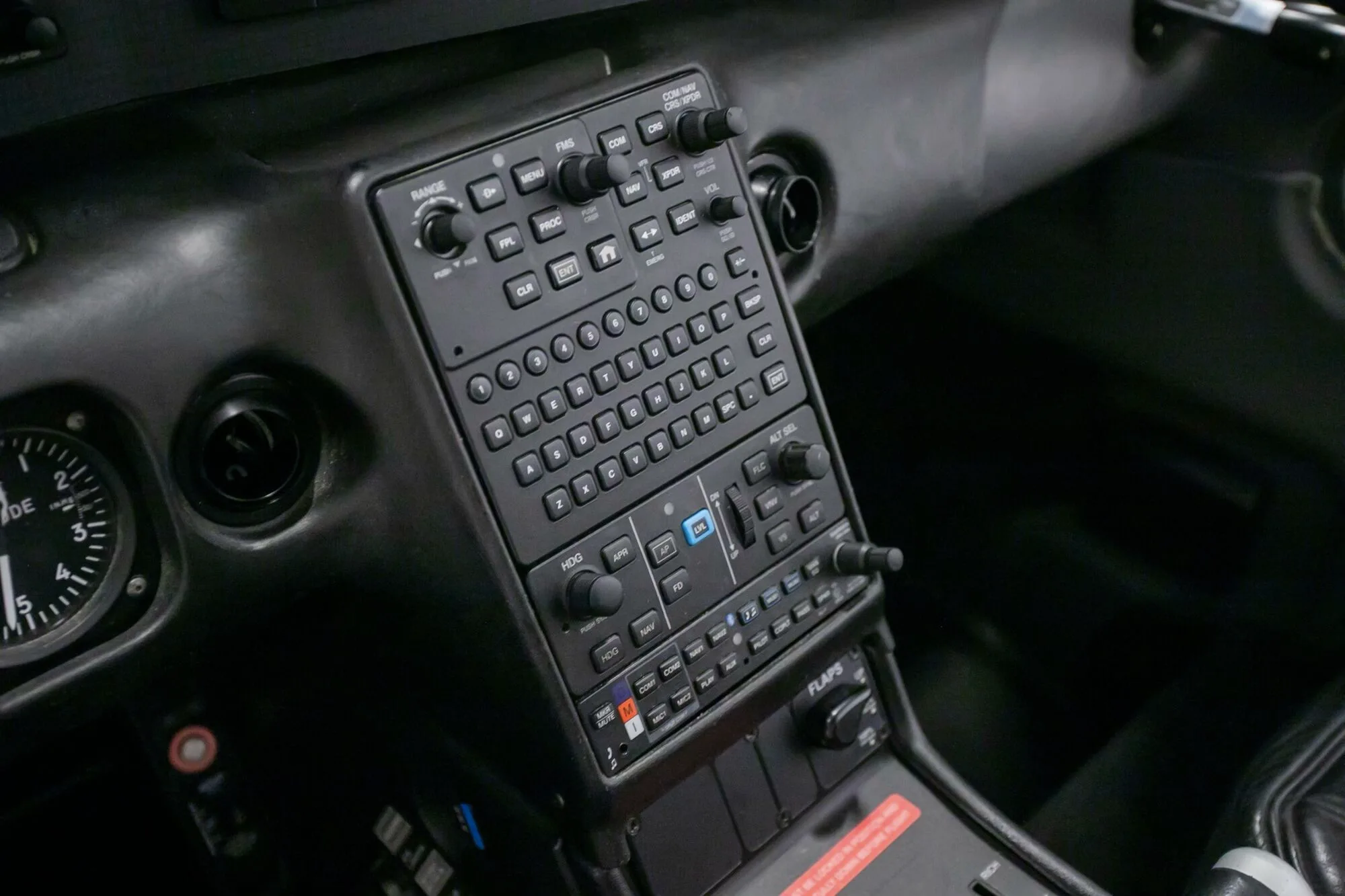 Avionics suite of a 2019 Cirrus SR20 G6.