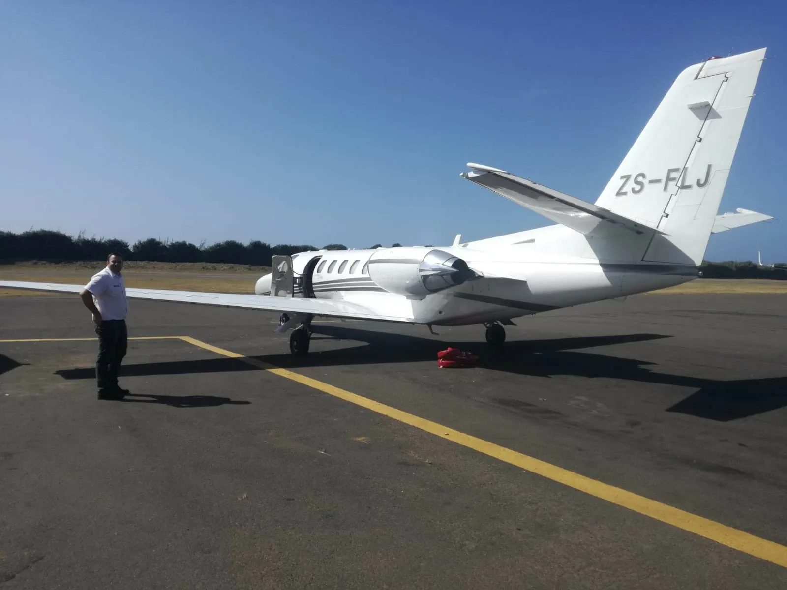 Exterior view of a 1999 Cessna Citation V Ultra.