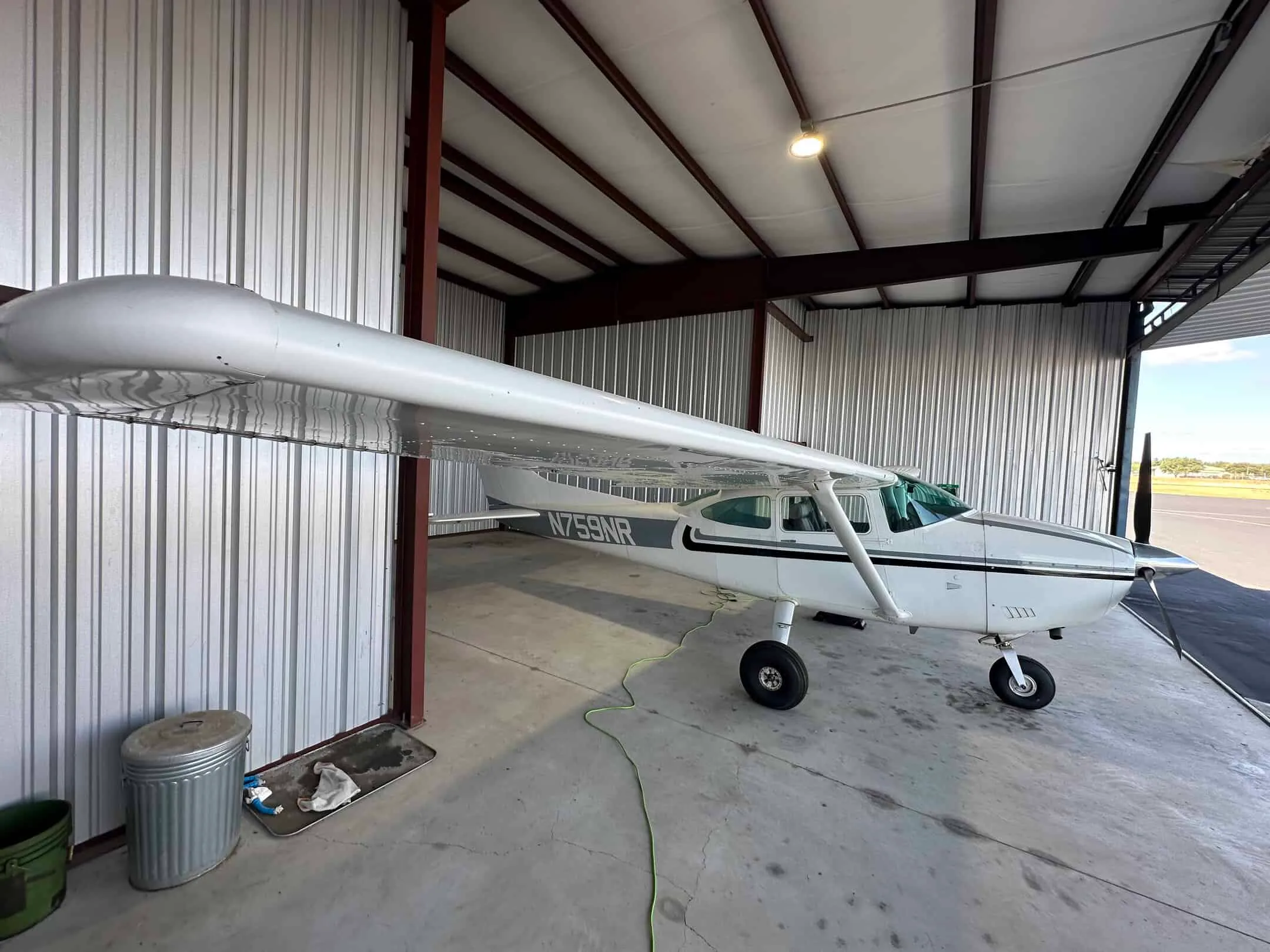 Exterior view of a 1977 Cessna 182Q, N759NR.