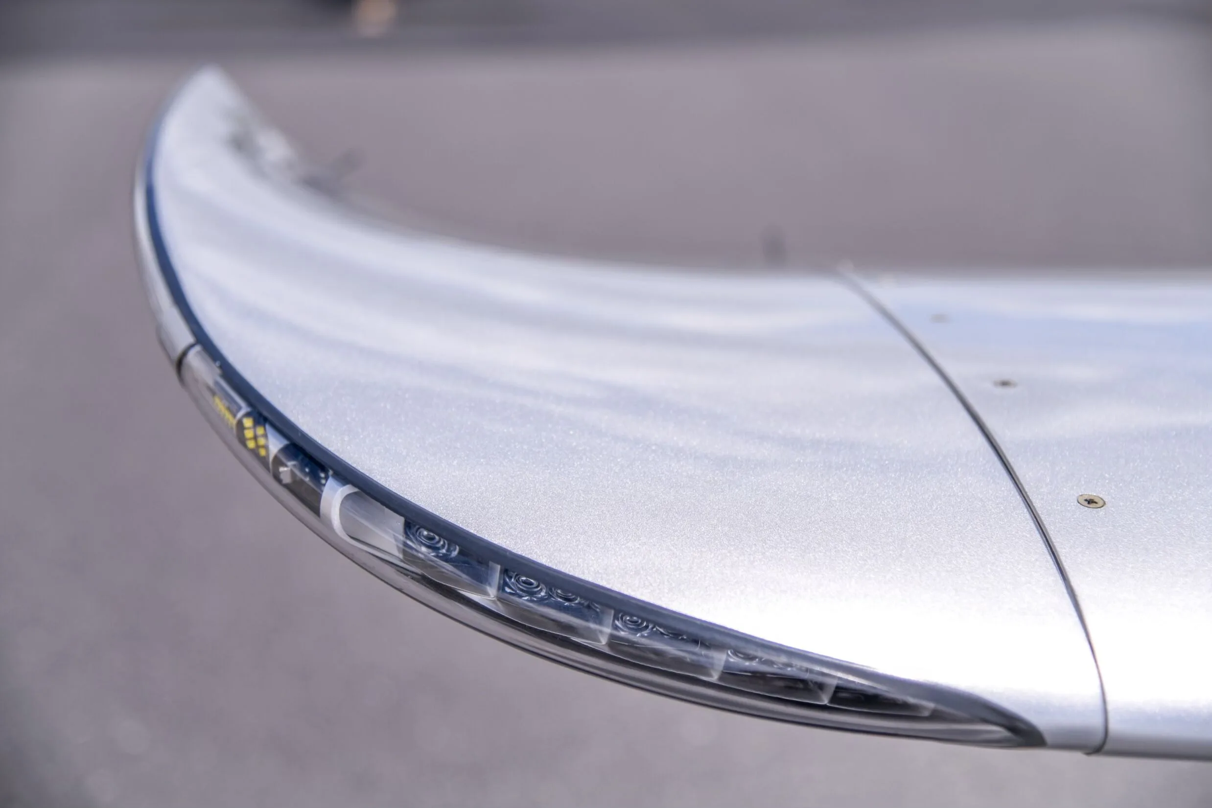 Engine detail of a 2024 Cirrus SR20-G7 Premium.