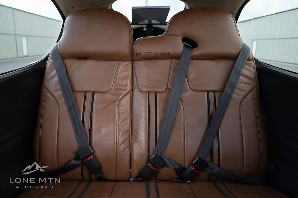 Cabin interior of a 2014 Cirrus SR22T G5 GTS.