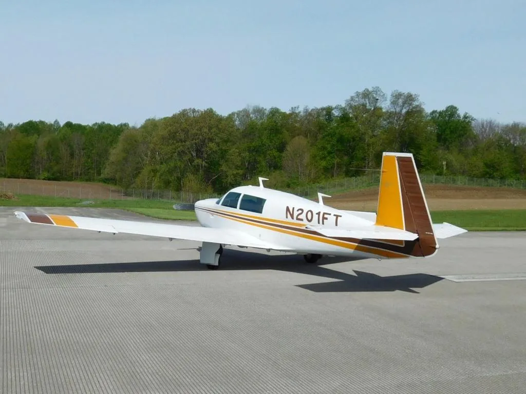 Exterior view of a 1977 Mooney 201 - N201FT Aircraft.