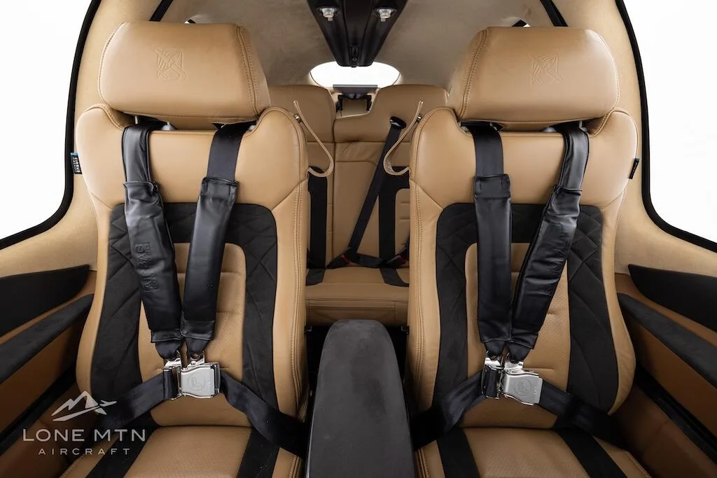 Cabin interior of a 2024 Cirrus SR22T G7.