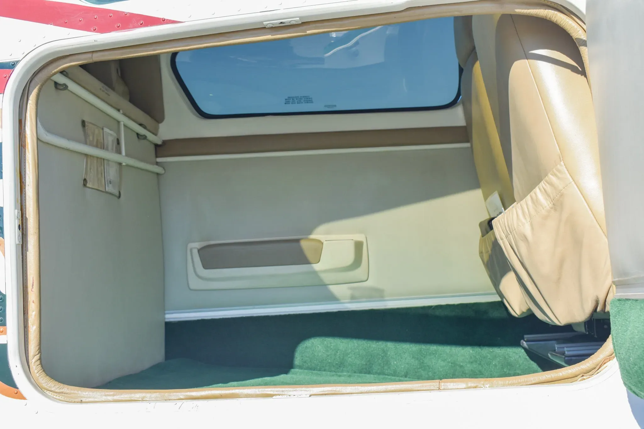 Cabin interior of a 1990 Beechcraft Bonanza.